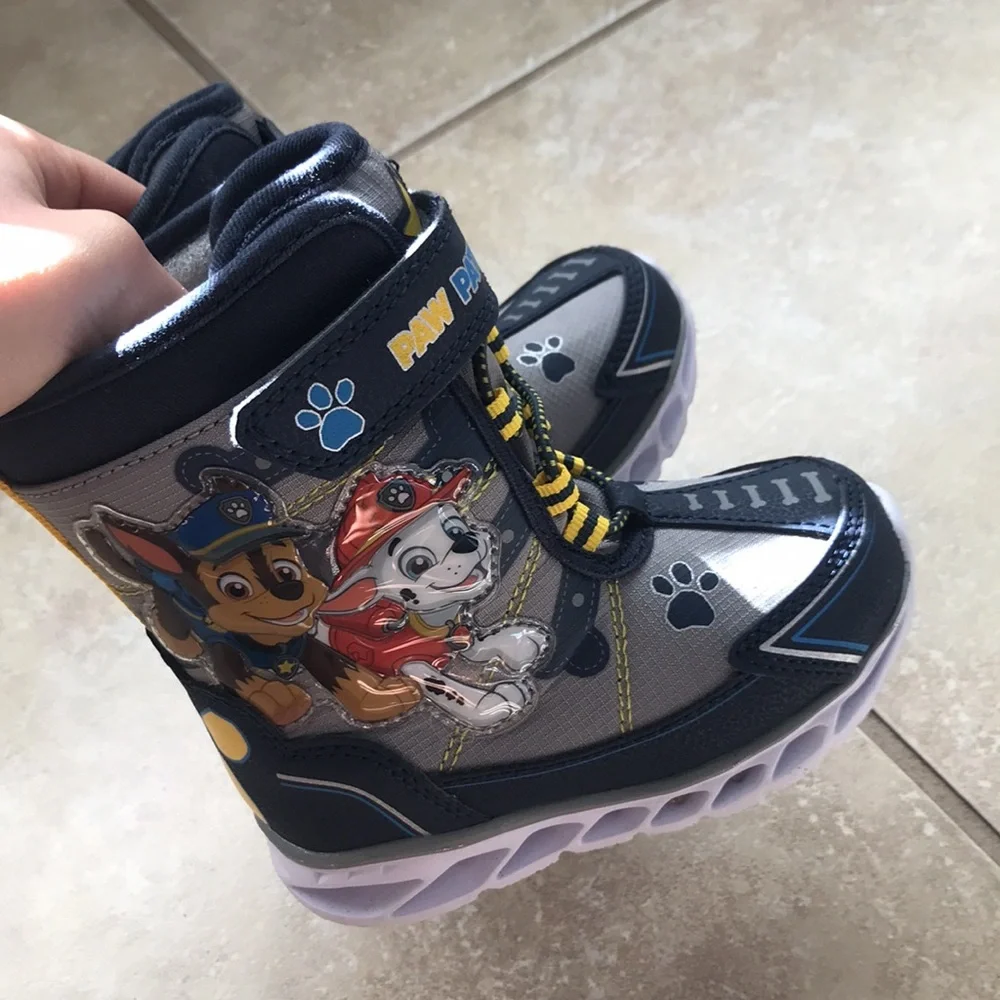 Kids shoes - Picture 1 of 4
